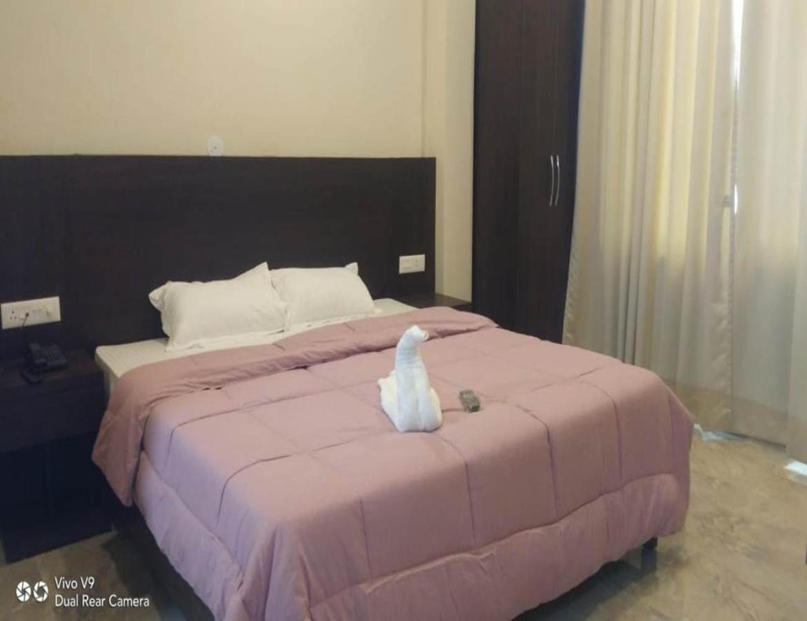 Hotel Artika Inn Varanasi Eksteriør billede